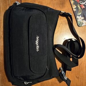 Baggallini Original RFID Everyday Crossbody Bag